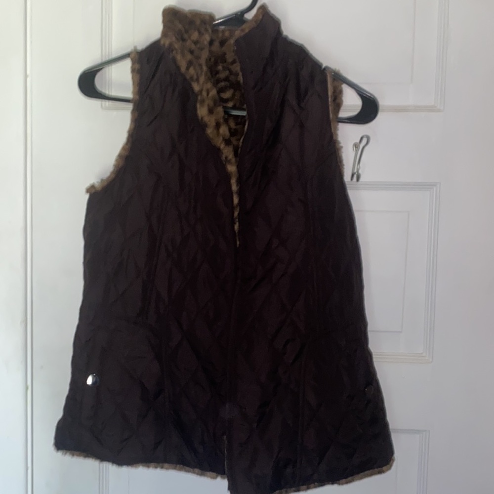 Reversible Vest - Picture 3 of 5